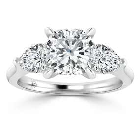 Alice - 18ct White Gold - Cushion